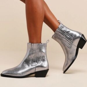 Seychelles Metallic Silver Ankle Boots Size 7.5